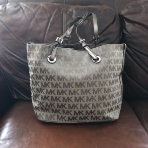 Michael Kors Tote